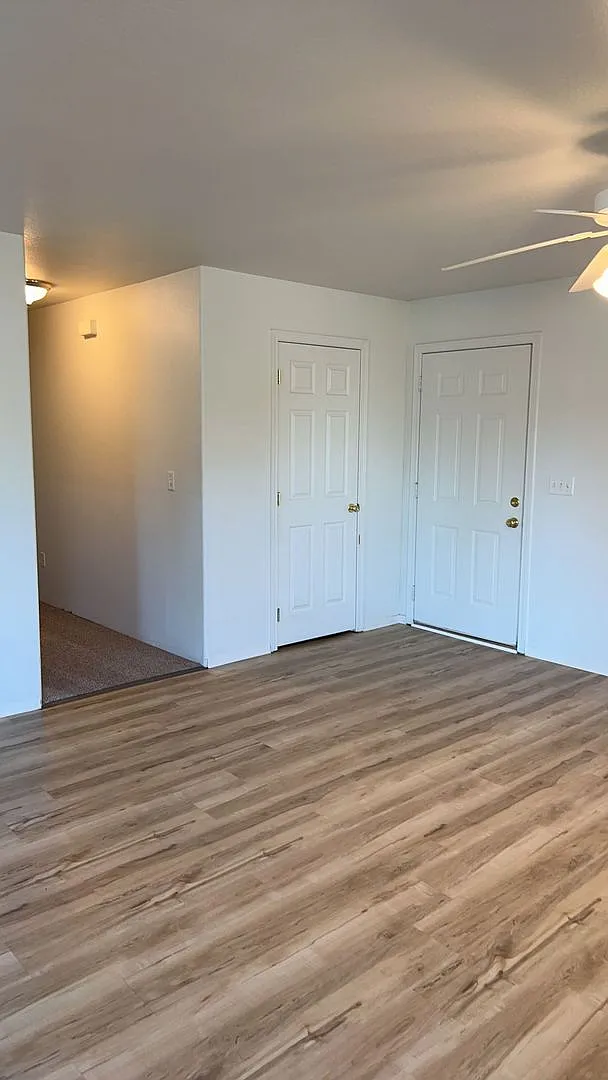 3 Bedroom 2 Bath Duplex — Photo 3