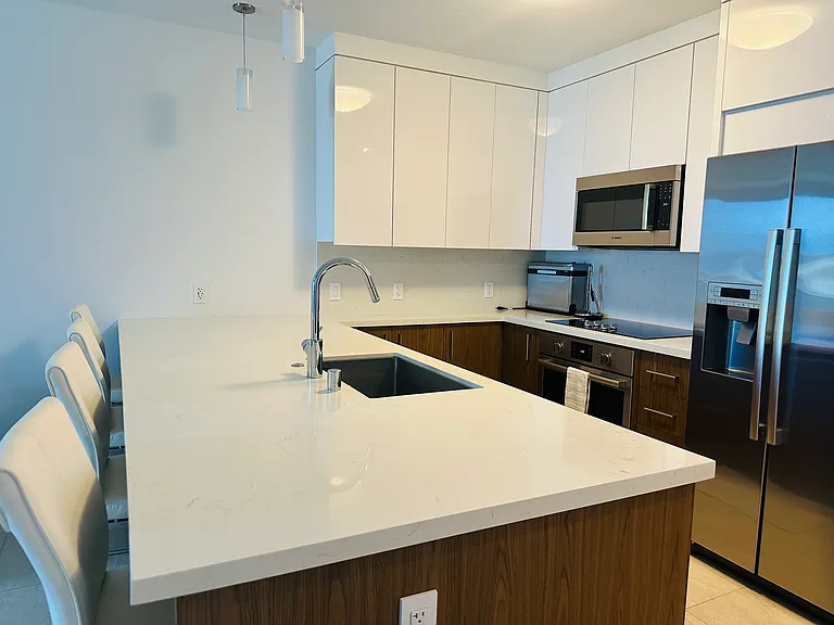 629 Keeaumoku St #2605 — Photo 2