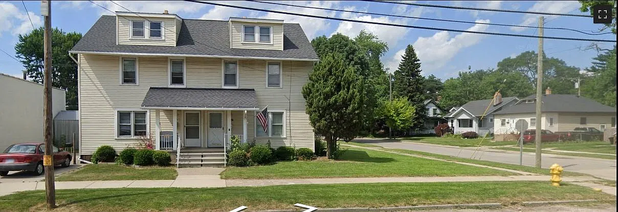4 bed, 1226 sqft, $1,050 — Photo 1