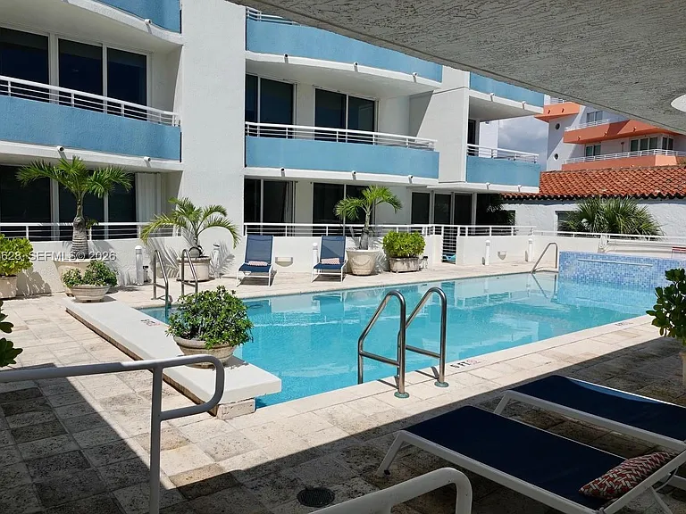 200 Ocean Dr #3C — Photo 9