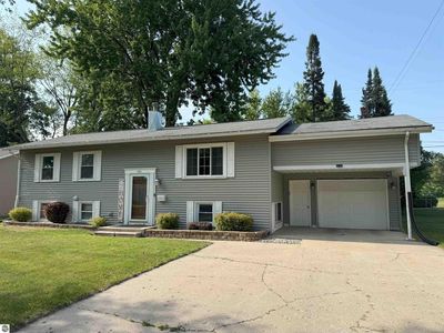 1411 North Dr, Mount Pleasant, MI, 48858
