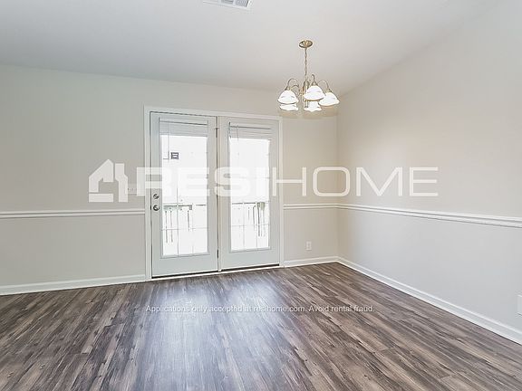 5th image of 334 John Henry Dr