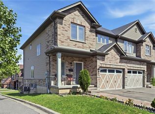 665 Greenhill Ave, Hamilton, ON L8K 6E2