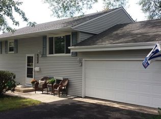 7634 Sprucewood Ave, Woodridge, IL