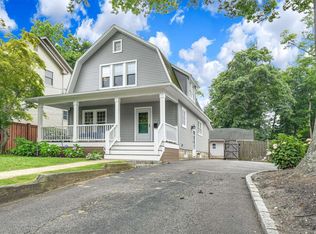 253 Nassau Rd, Huntington, NY 11743
