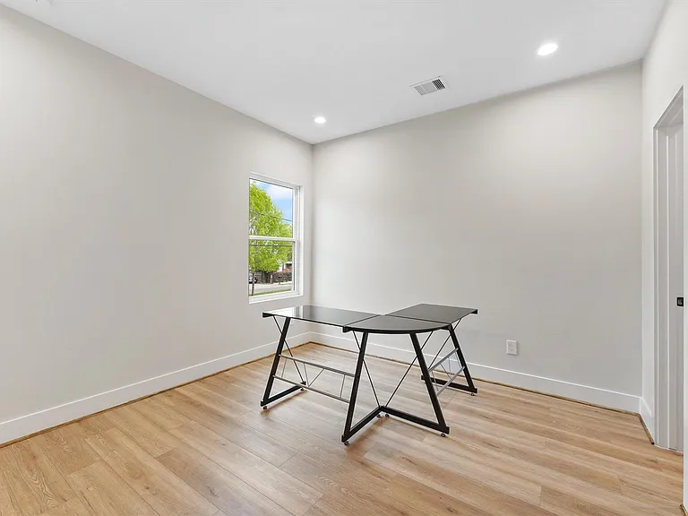 2131 Blalock Rd #J — Photo 12