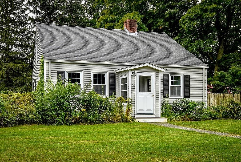 5 Pine St, Natick, MA 01760 Zillow