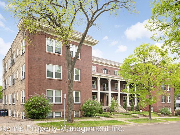 3rd image of 1117 W Franklin Ave #210