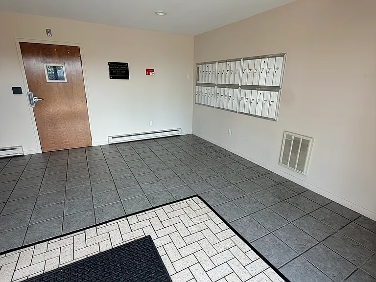 115 Short Beach Rd #307 — Photo 18