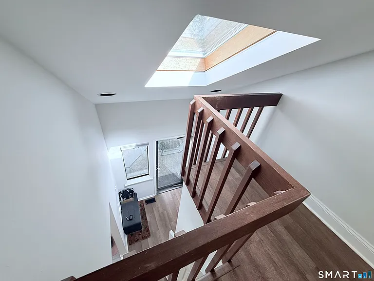 2289 Bedford St #D13 — Photo 26