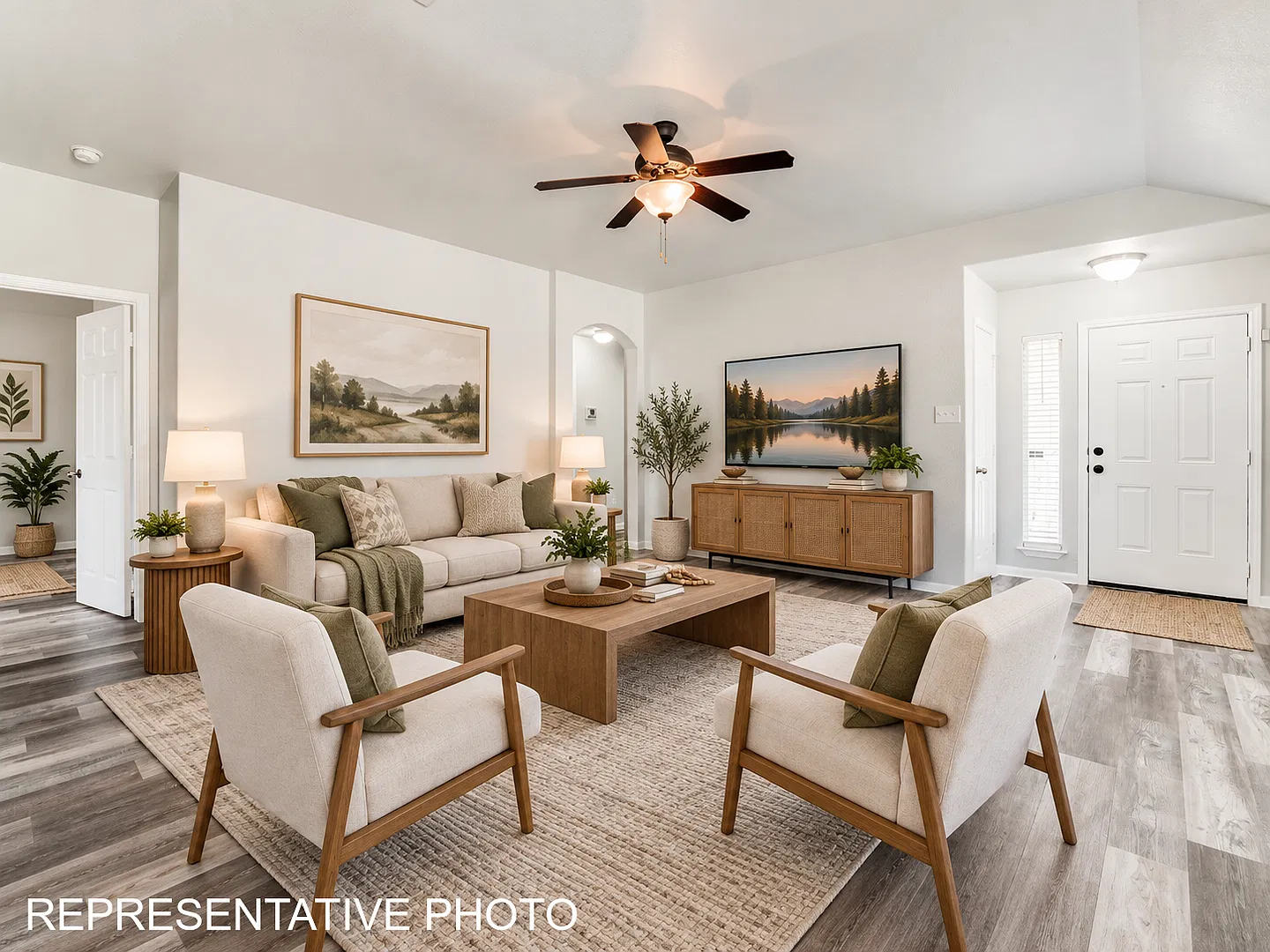 3 Br /2 Ba - 1354 Sf Home In San Marcos - Updated Vinyl Floors! — Photo 3