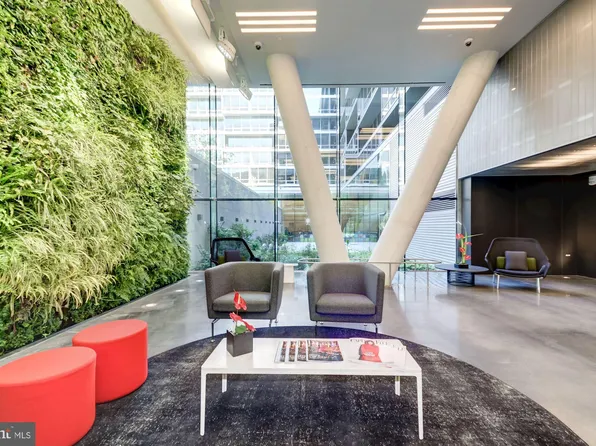 1111 24th St NW #3-C, Washington, DC 20037