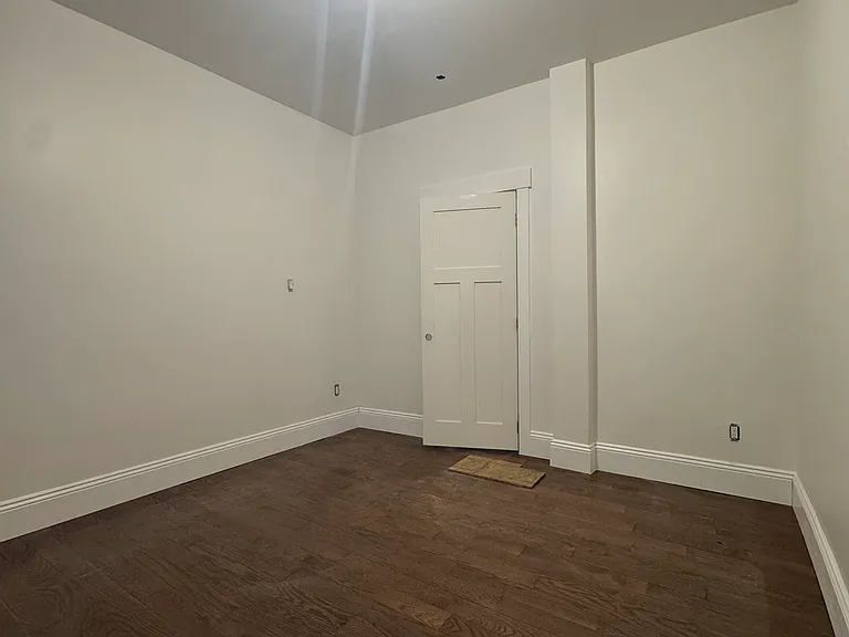 5707 Wellesley Ave #1 — Photo 5