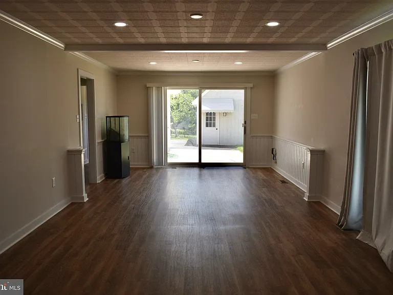 4055 Ringwood Rd — Photo 13