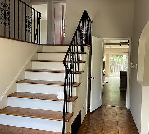 2nd image of 631 Plymouth Way