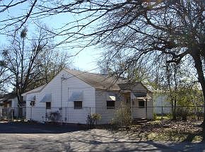 1st image of 1104 Drumcliff Court