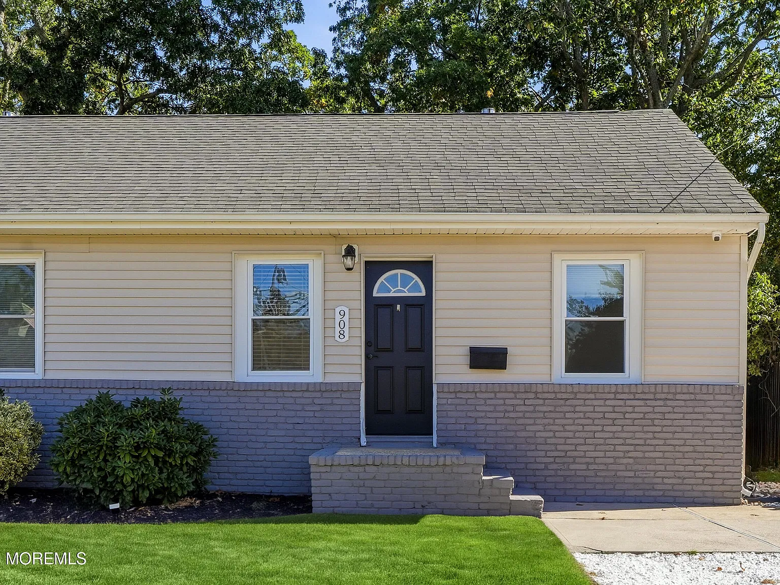 1 bed, $2,450 — Photo 3