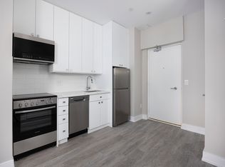 Blue Forest Apartments, Toronto, ON M6K 2E4