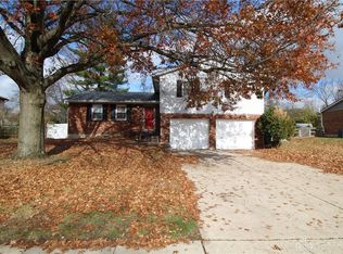 12 Weymouth Pl, Fairfield, OH 45014