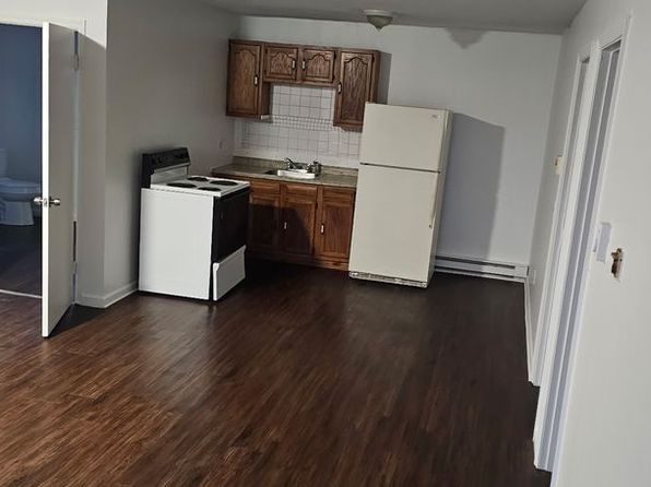 79-81 Exposition Ter