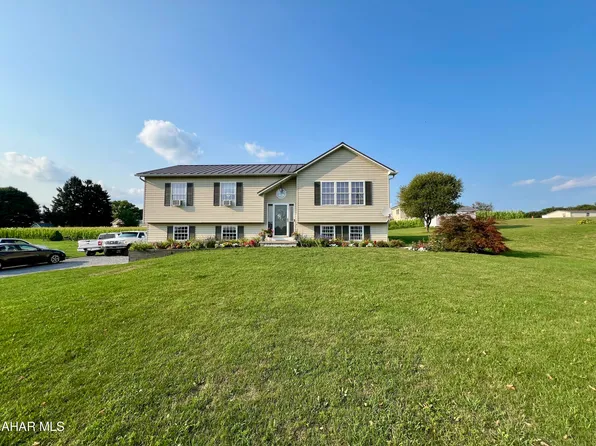 198 State St, Woodbury, PA 16695