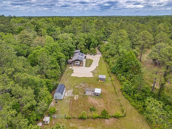 3rd image of 1 Seminole Ln
