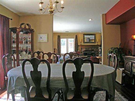 Formal Dining Room