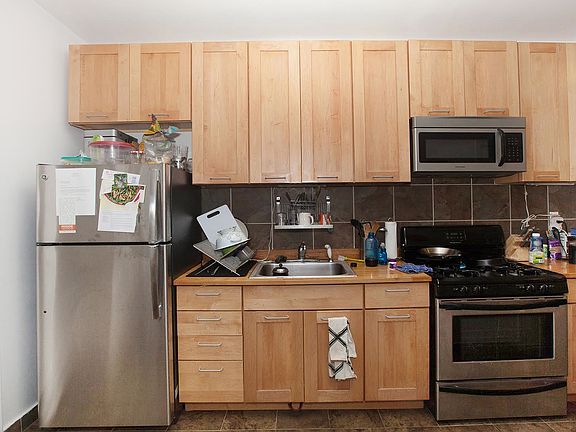 5th image of 613 W 138th St APT 2
