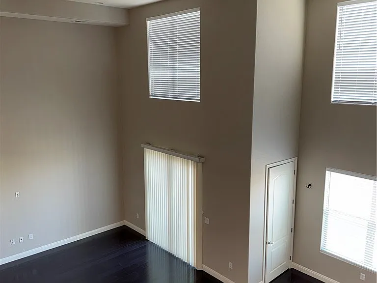 32 E Serene Ave #416 — Photo 16