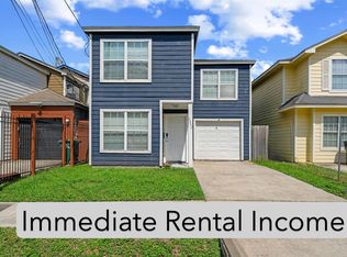 2302 Abernathy St, Houston, TX 77026