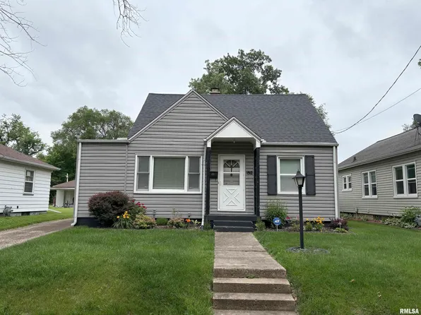 1912 N Broadway St, Peoria, IL 61604
