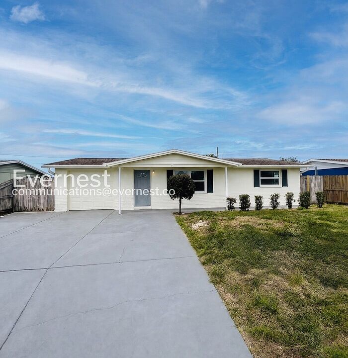 1st image of 3749 Beechwood Dr