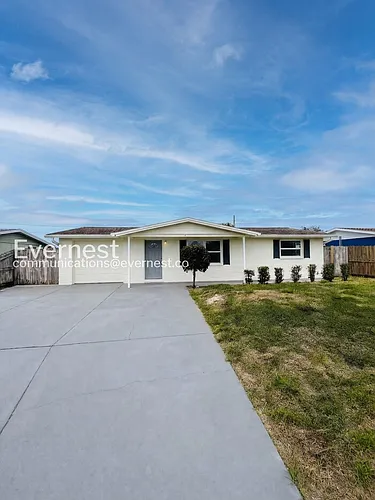 3749 Beechwood Dr Photo 1