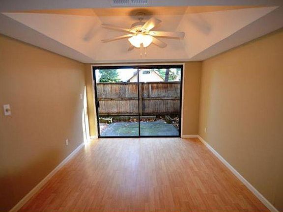 5th image of 299 Shasta Dr