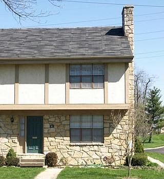 1st image of 81 Stornoway Dr W