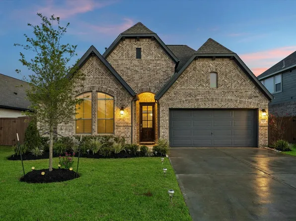 527 Rita Blanca Dr, Webster, TX 77598