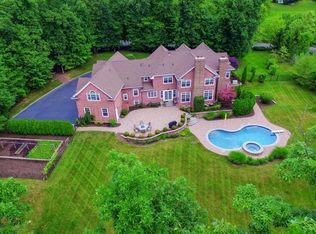 9 Wisteria Way, Basking Ridge, NJ 07920