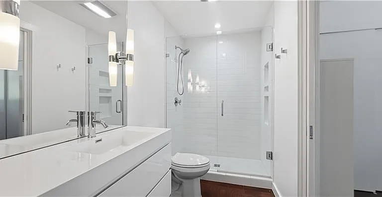 3707 Miles St #3 — Photo 9