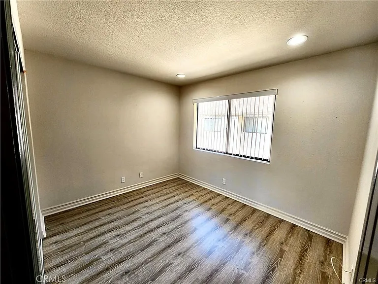 26130 Alizia Canyon Dr — Photo 28