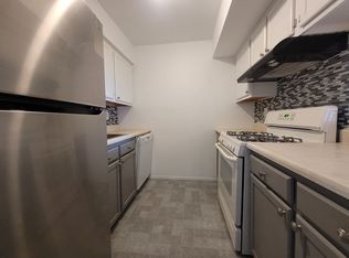 604A Kosciuszko St #2, Brooklyn, NY 11221