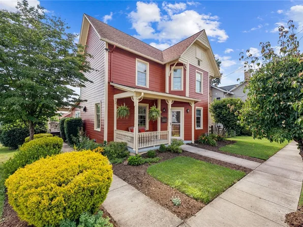 315 E Church St, Ligonier, PA 15658