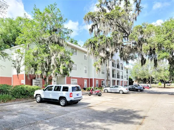 2360 SW Archer Rd APT 720, Gainesville, FL 32608