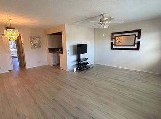 4087 Cornwall #4087, Boca Raton, FL 33434