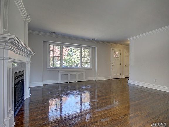 4th image of 48 Main Ave
