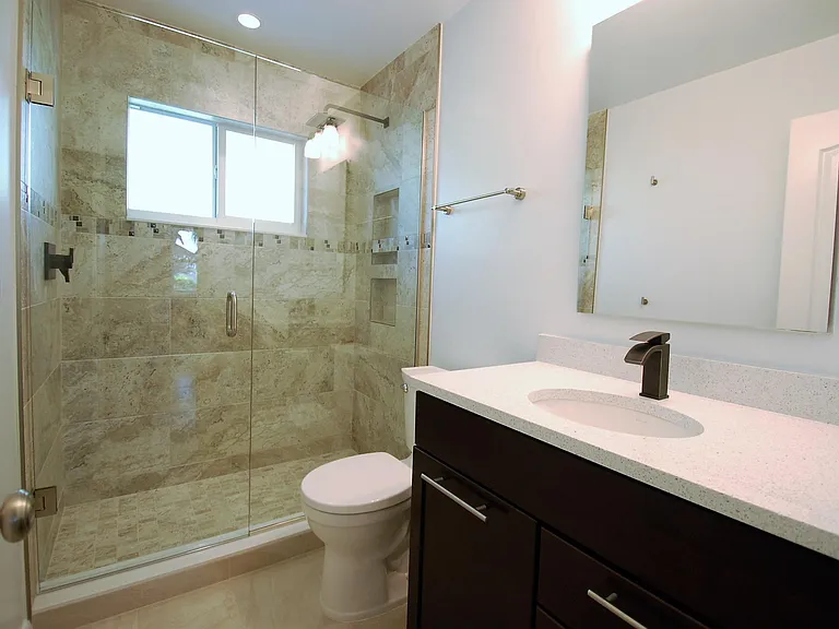 W Indies Dr — Photo 10