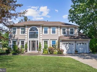 11 Old Republic Ln, Marlton, NJ 08053
