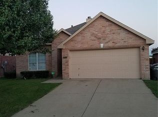 4909 Sleepy Ridge Cir, Fort Worth, TX 76133