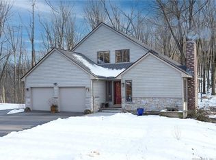 132 Hatch Hill Rd, Vernon, CT 06066