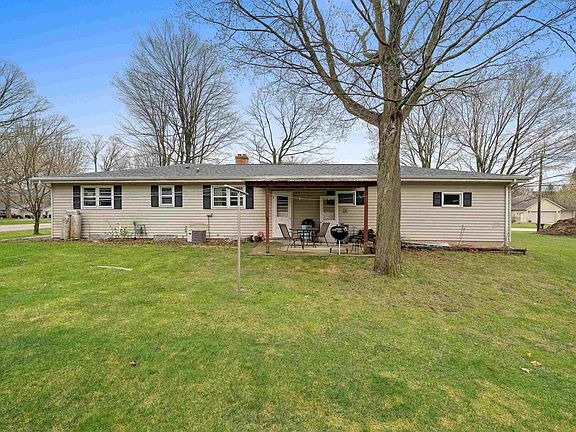 3rd image of 131 Maryknoll Ln