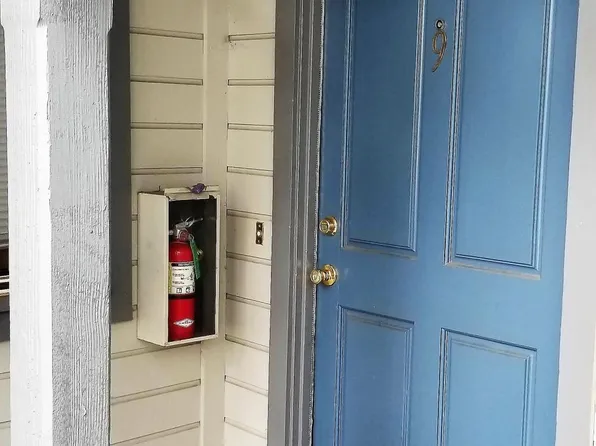 521 W Montecito St APT 9, Santa Barbara, CA 93101